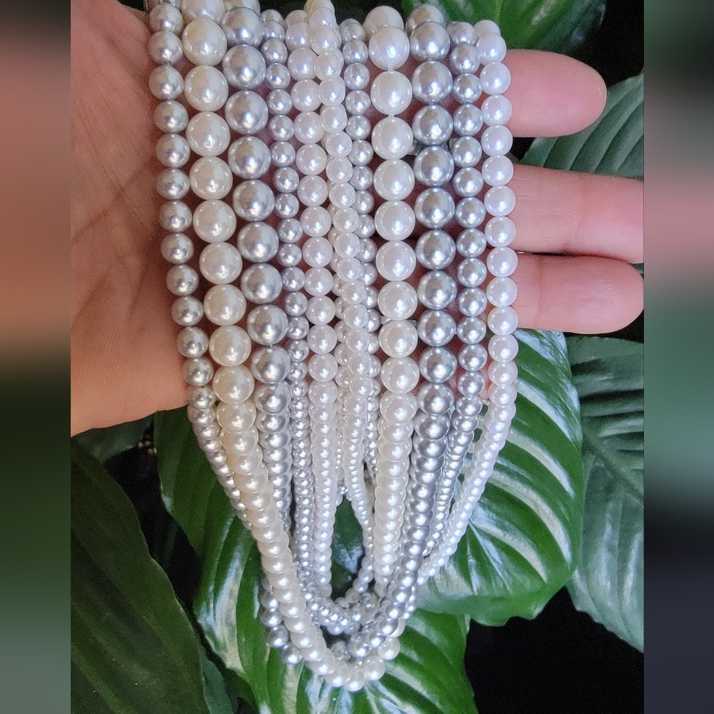 MARVELLA 6 Strain 14 inch Simulated Pearl Necklace 😍 Vintage - Picture 1 of 8